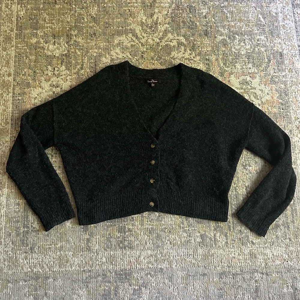 Love Tree Black Cropped V-Neck Button Front Cardigan Sweater Y2K Fall Casual